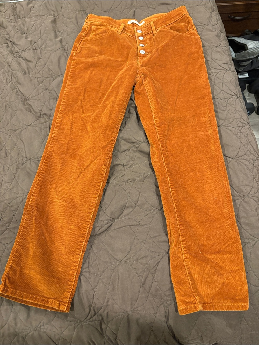 Women’s Corduroy Button-Fly Capris in Orange